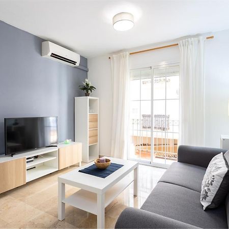 Holidays2Malaga Capuchinos French Balconies, Private Parking, Wifi & Air Con Exterior foto