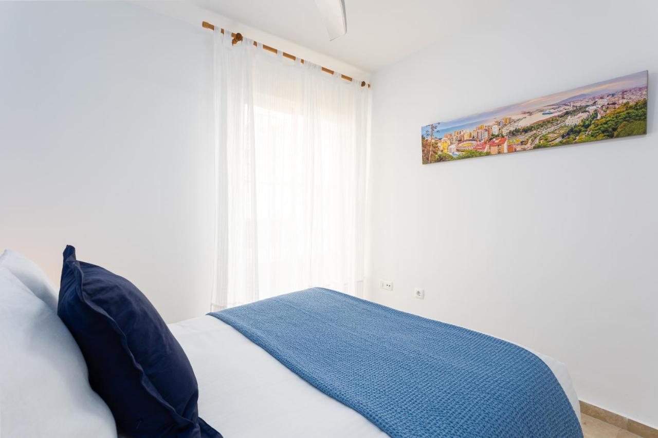 Holidays2Malaga Capuchinos French Balconies, Private Parking, Wifi & Air Con Exterior foto
