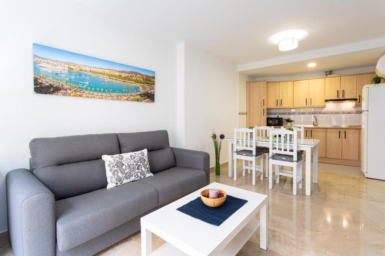 Holidays2Malaga Capuchinos French Balconies, Private Parking, Wifi & Air Con Exterior foto