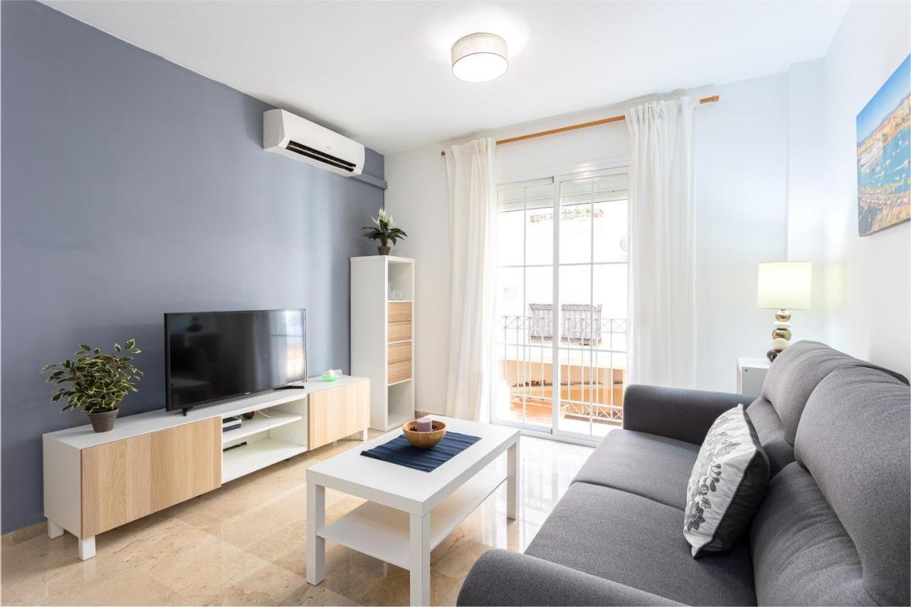 Holidays2Malaga Capuchinos French Balconies, Private Parking, Wifi & Air Con Exterior foto
