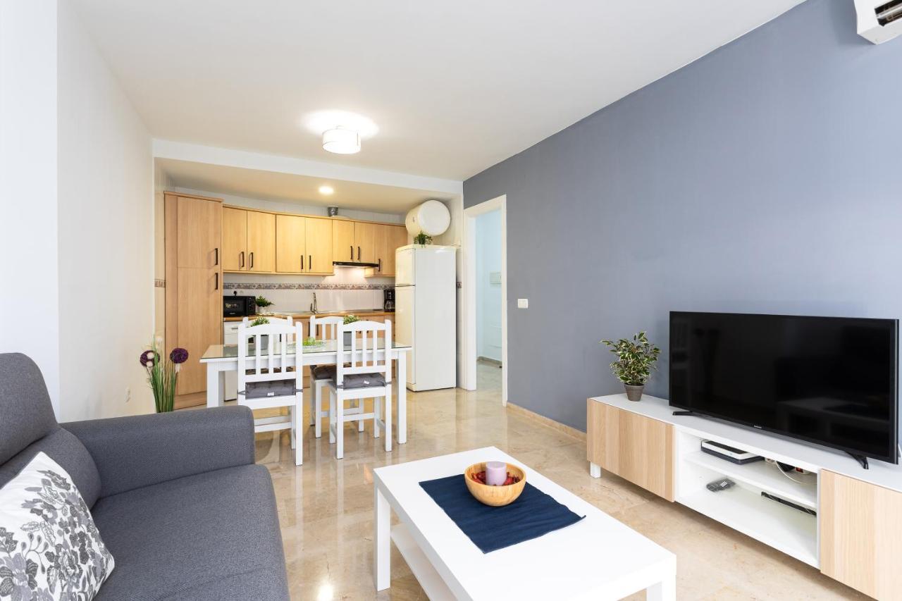 Holidays2Malaga Capuchinos French Balconies, Private Parking, Wifi & Air Con Exterior foto